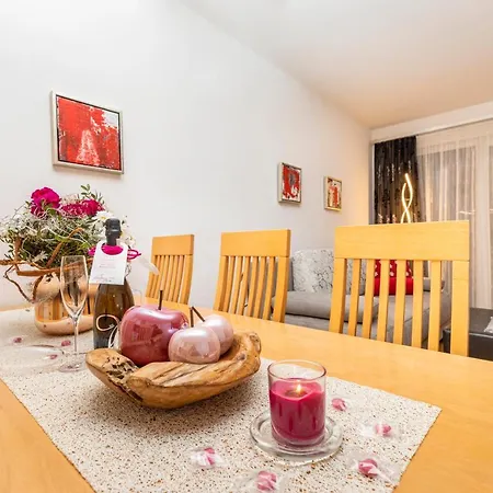 شقة Enjoythealps - In-ski Out فلاخاو