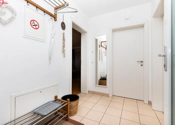 Enjoythealps - In-ski Out Apartment *